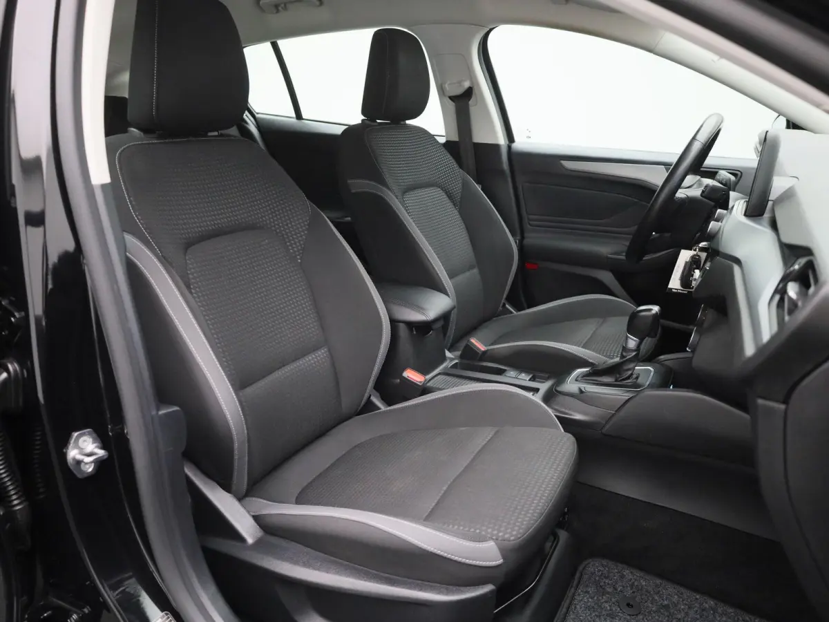 1.0i EcoBoost 92kW Aut. Connected | Apple Carplay / Android Auto | Cruisecontrol | Parkeersensoren |