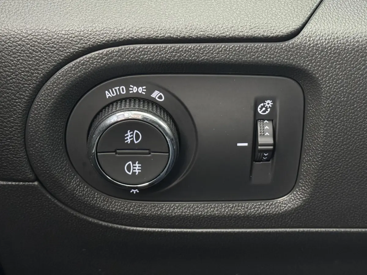 1.6 Turbo Hybrid4 Ultimate | Camera | ACC | Navi | Elektrische achterklep | Clima | Stoelverwarming | Lm velgen | ( Vestiging - Vianen, 0347-371248 )