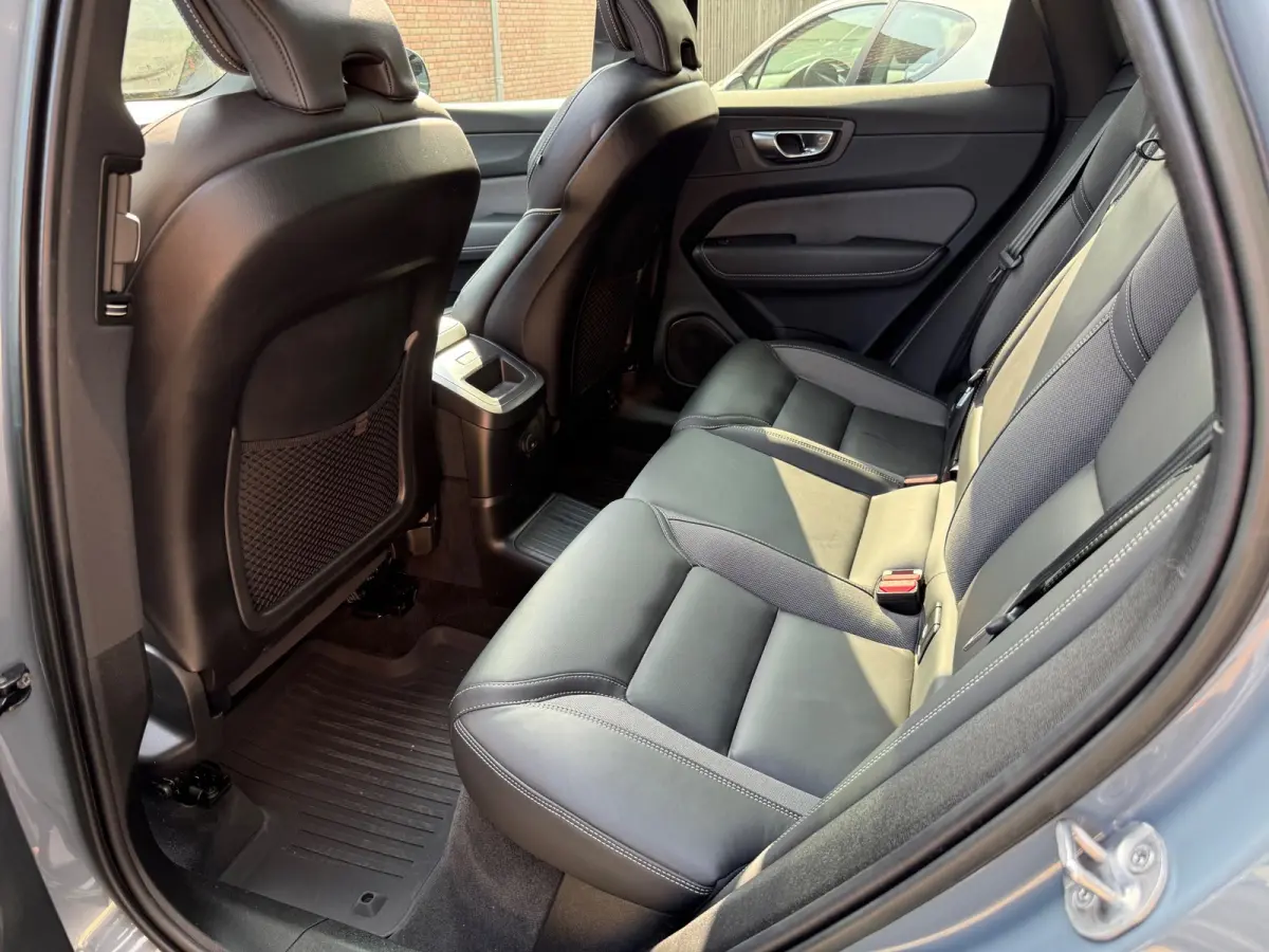 2.0 T6 Plug-in hybrid AWD Ultimate Bright|PANO/TRHK/ACC/CAMERA/