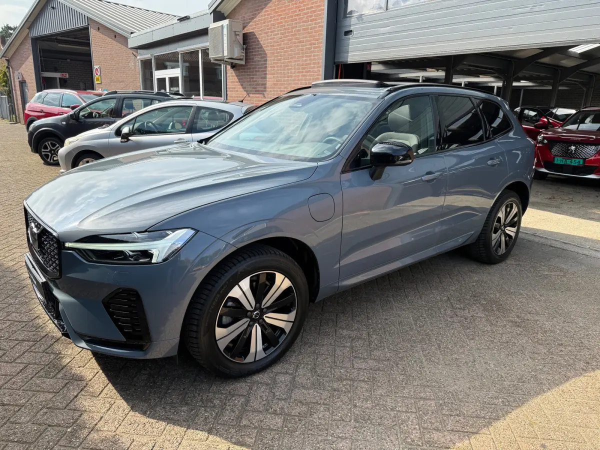 2.0 T6 Plug-in hybrid AWD Ultimate Bright|PANO/TRHK/ACC/CAMERA/