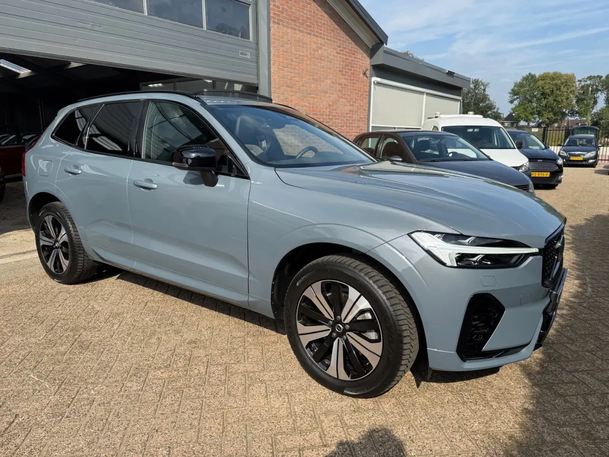 2.0 T6 Plug-in hybrid AWD Ultimate Bright|PANO/TRHK/ACC/CAMERA/