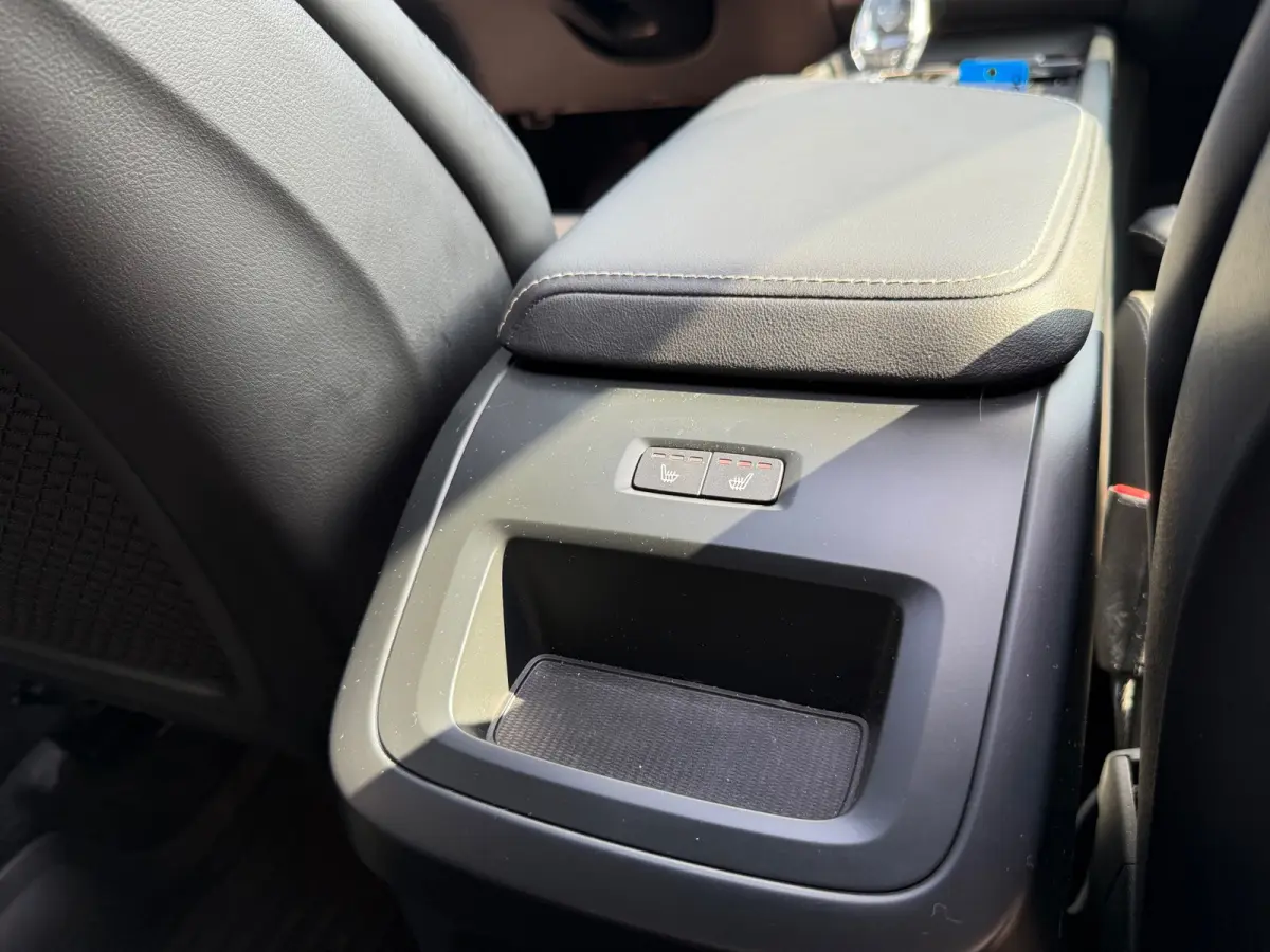 2.0 T6 Plug-in hybrid AWD Ultimate Bright|PANO/TRHK/ACC/CAMERA/