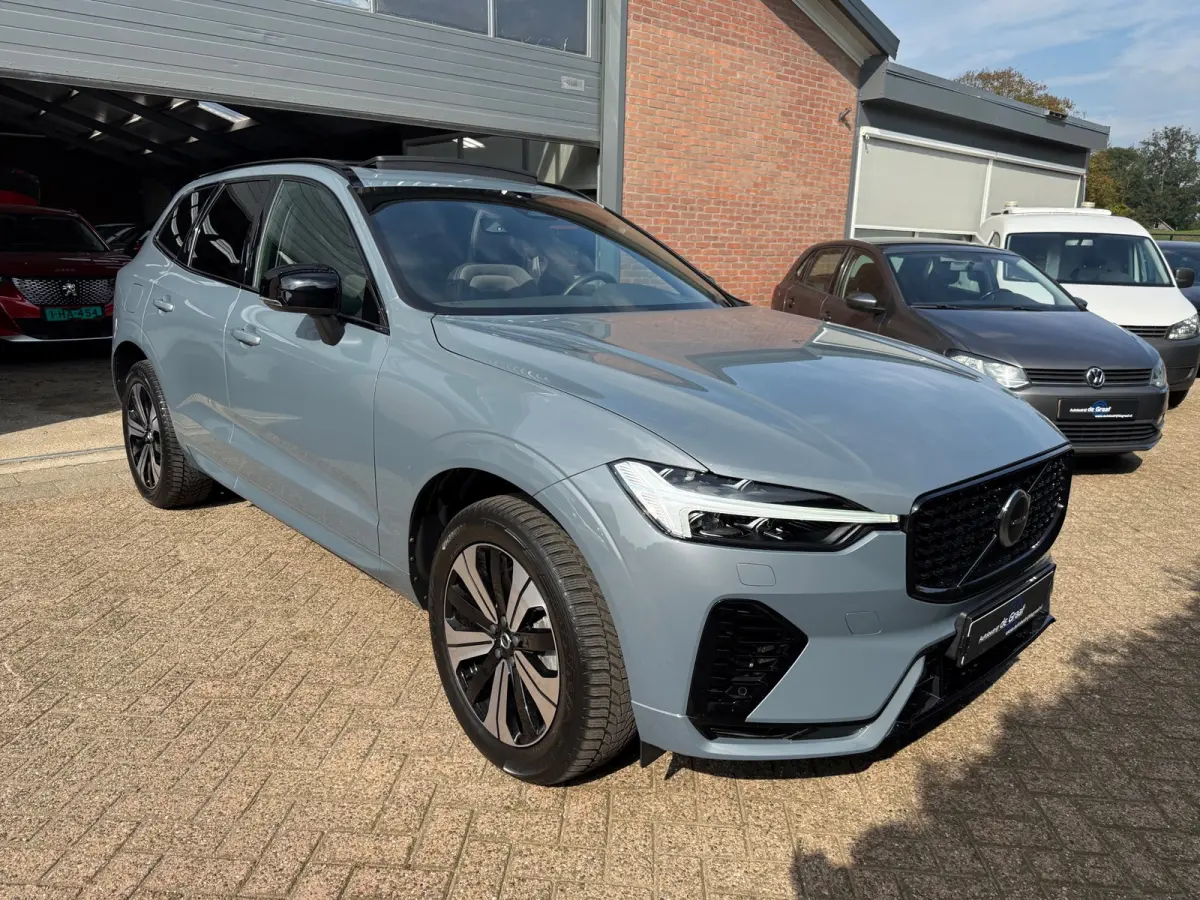 2.0 T6 Plug-in hybrid AWD Ultimate Bright|PANO/TRHK/ACC/CAMERA/
