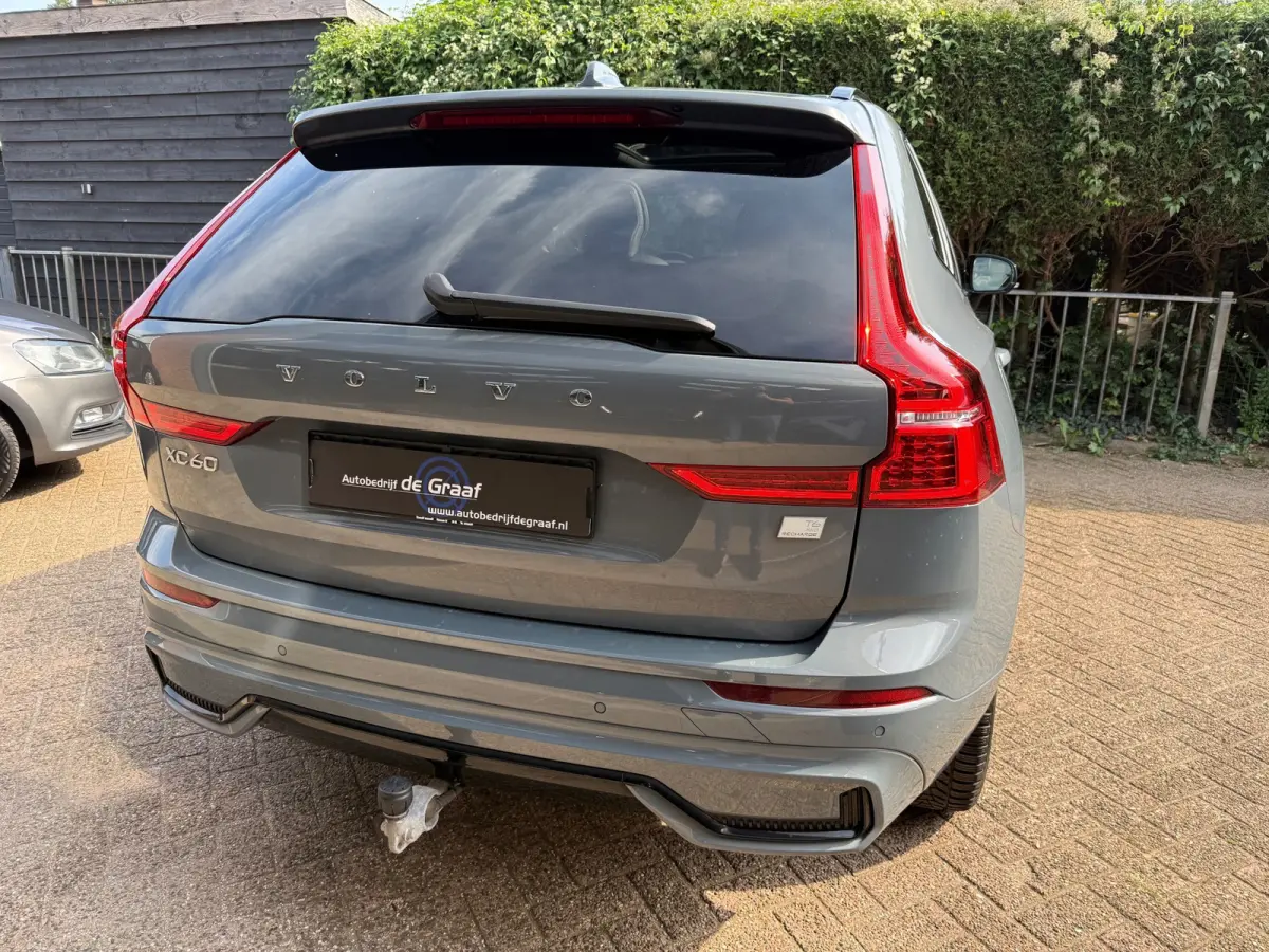 2.0 T6 Plug-in hybrid AWD Ultimate Bright|PANO/TRHK/ACC/CAMERA/