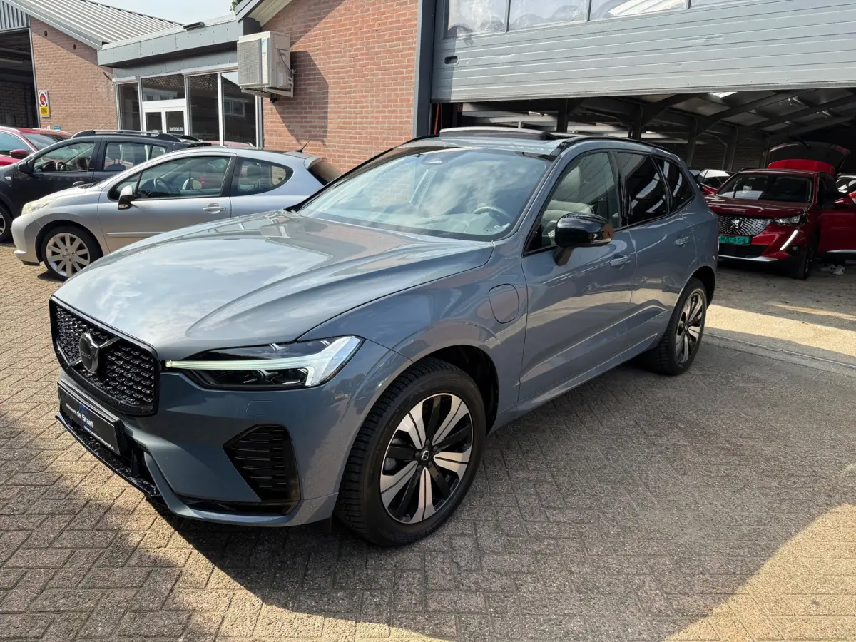 2.0 T6 Plug-in hybrid AWD Ultimate Bright|PANO/TRHK/ACC/CAMERA/
