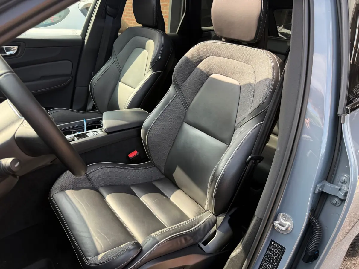 2.0 T6 Plug-in hybrid AWD Ultimate Bright|PANO/TRHK/ACC/CAMERA/