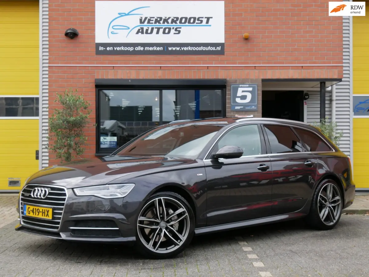 2.0 TFSI quattro Adrenalin Sport. stoel verwarm/koel. pano. standkachel