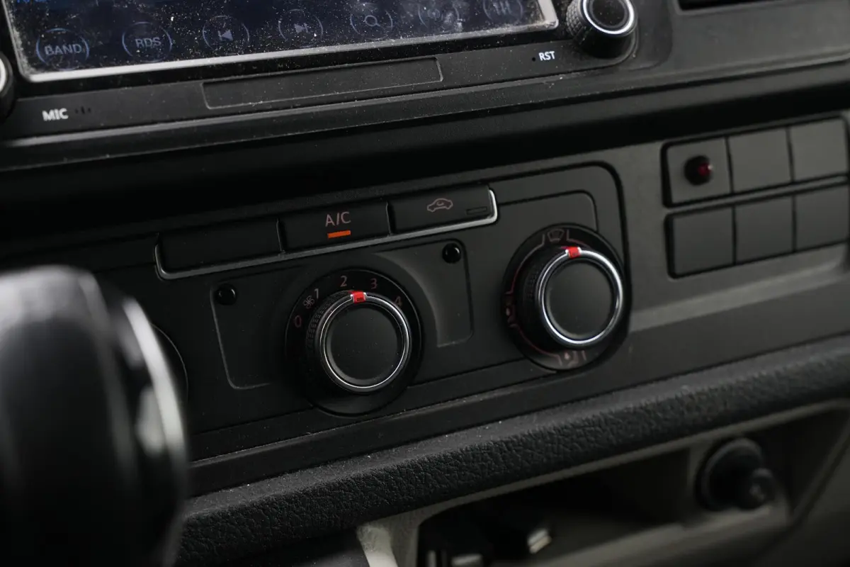 2.0 TDI L1H1 Led DSG Leer Carplay 3 persoons