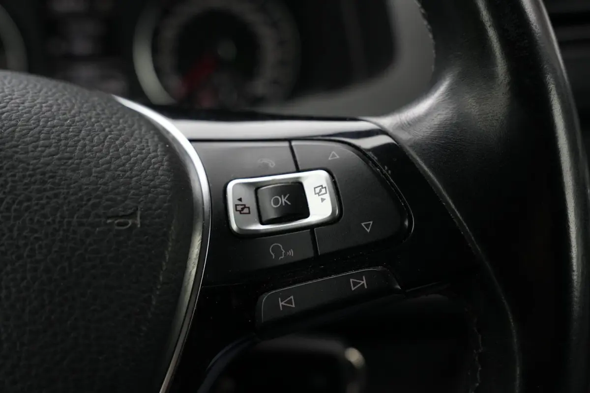 2.0 TDI L1H1 Led DSG Leer Carplay 3 persoons