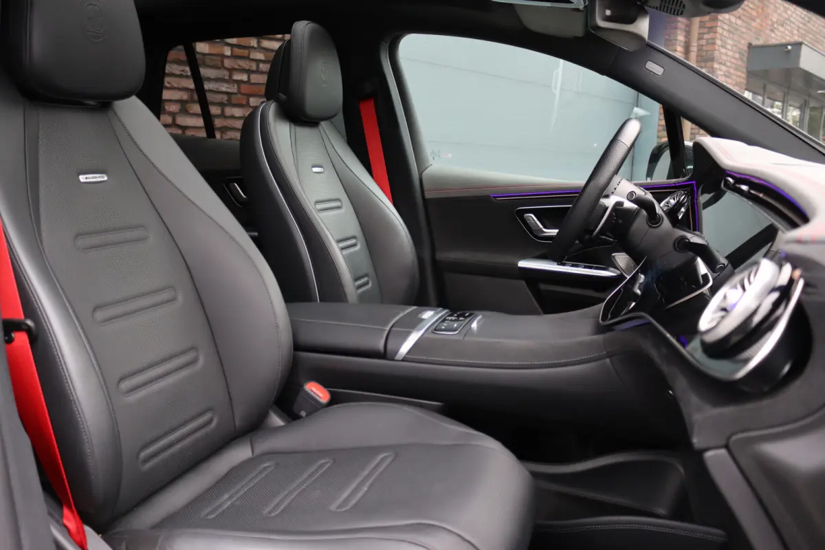 AMG 43 4MATIC Premium+ 91 kWh | Luchtvering | Hyperscreen | Achterasbesturing | Distronic+ | HUD | Burmester | Stoelventilatie | Digital Light |