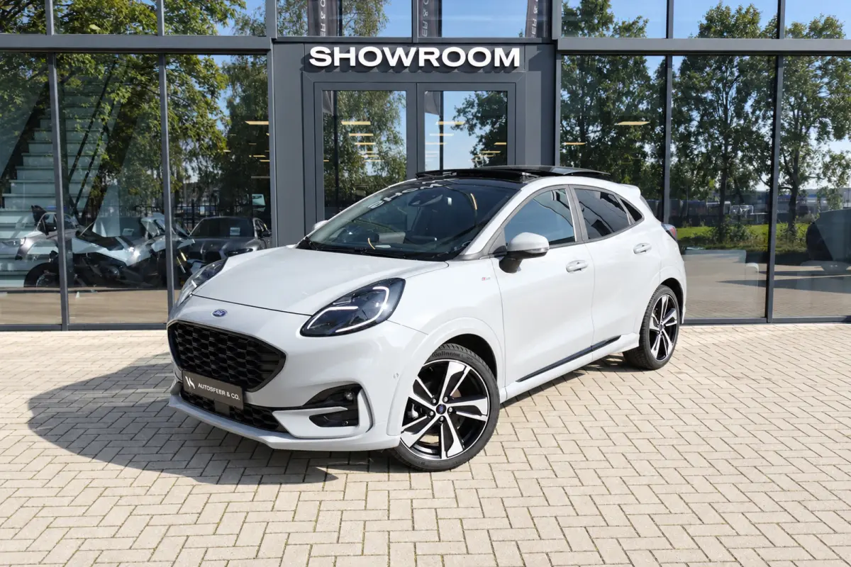 1.0 EcoBoost ST-Line X PANO B&O KEYLESS