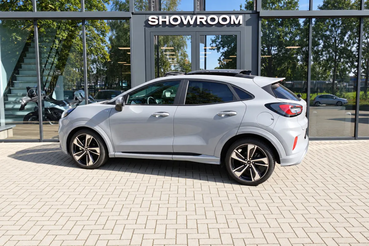 1.0 EcoBoost ST-Line X PANO B&O KEYLESS