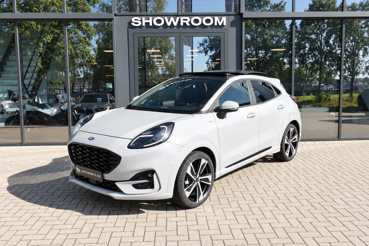 1.0 EcoBoost ST-Line X PANO B&O KEYLESS