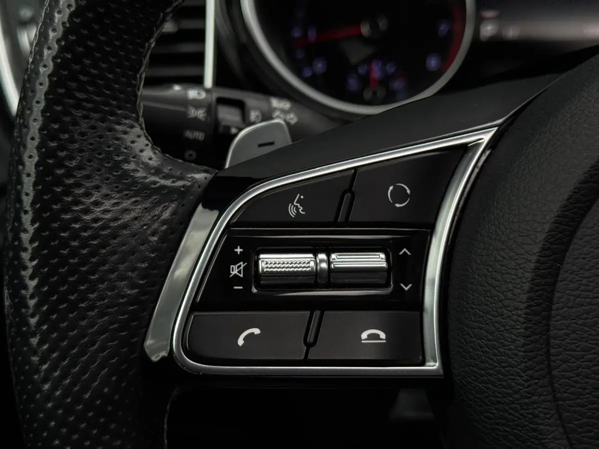 1.4 T-GDI GT-PlusLine FULL PANO|LEDER|MM SEATS|LED
