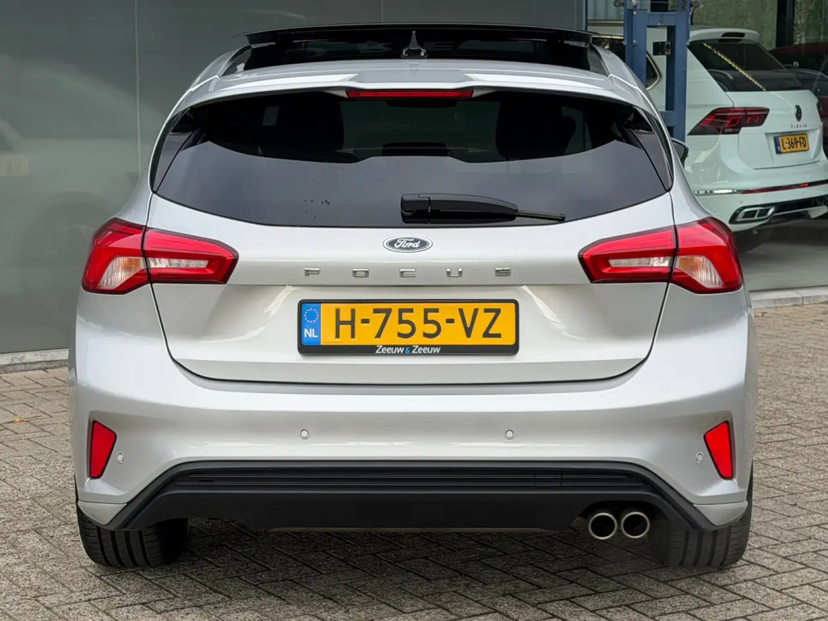 1.0 EcoBoost ST Line Business B&O/PANO/NAV/LED/