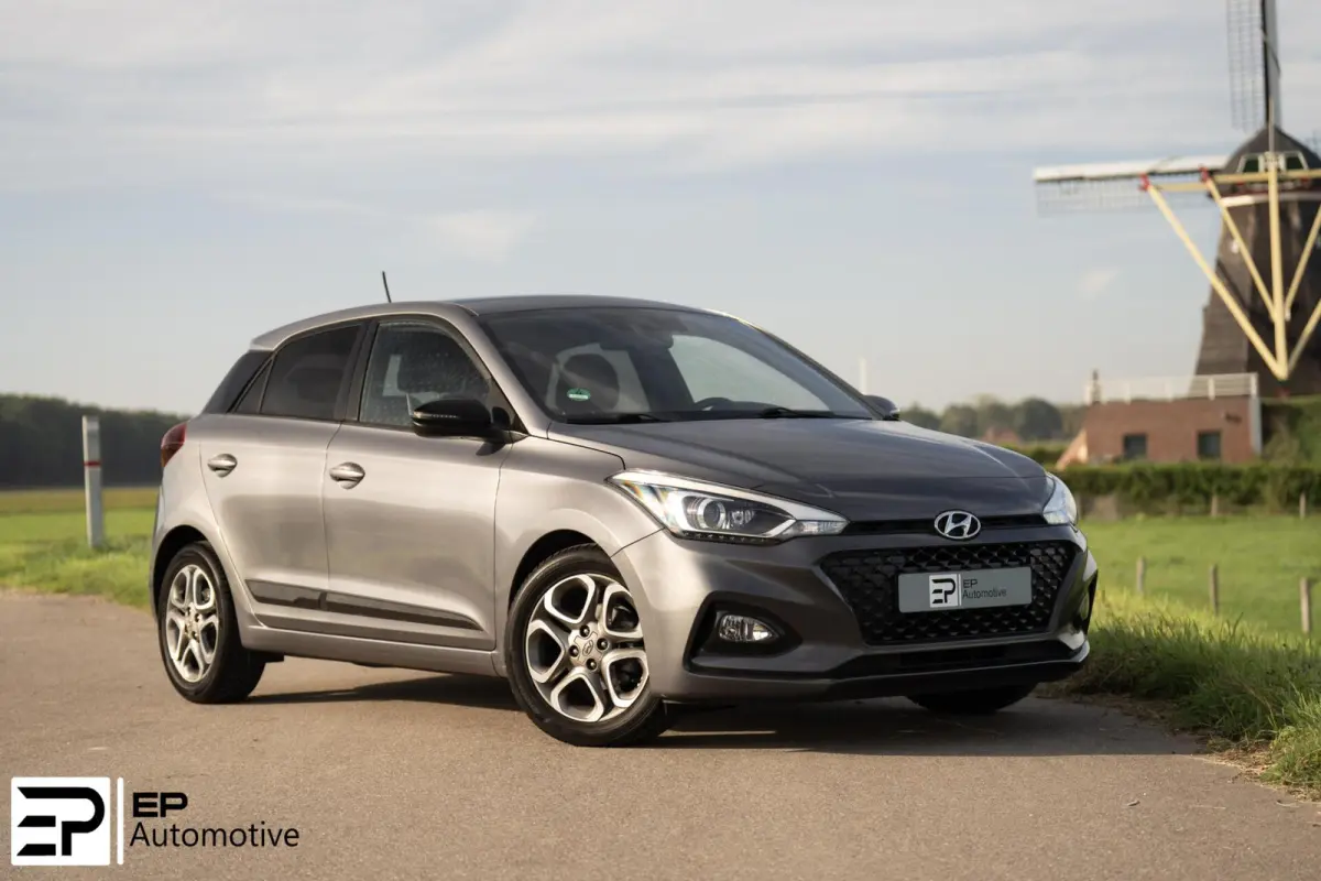 1.2 Carplay|Camera|ParkeerSensoren achter|Navi