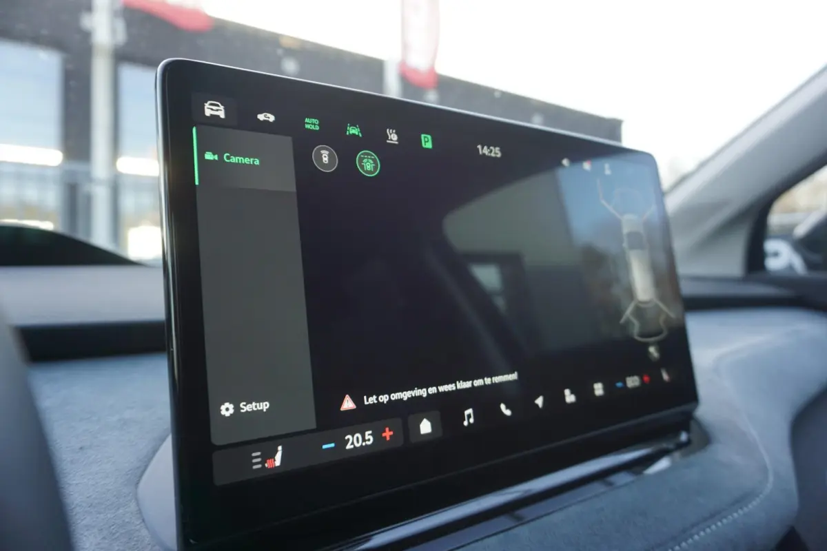 85 286pk Business Edition | Panoramadak | Trekhaak Wegklapbaar | 21" Velgen