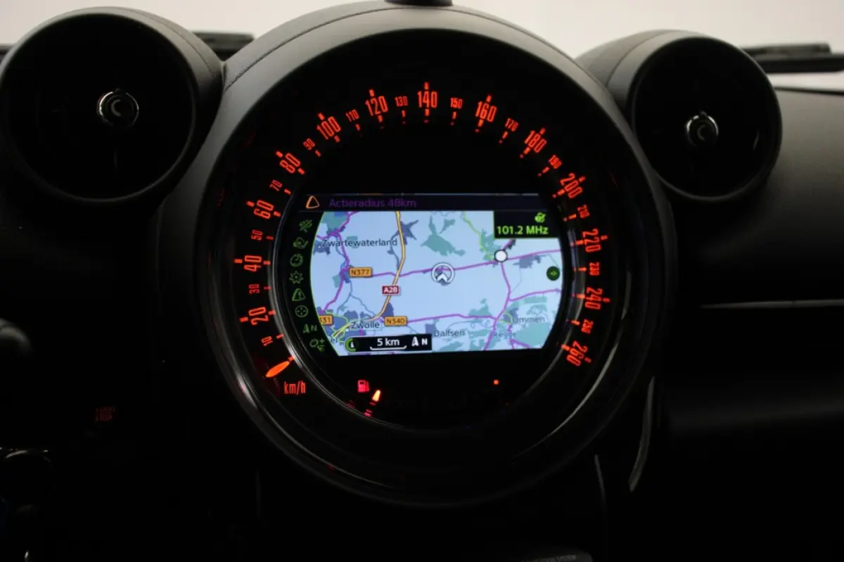 1.6D Country Pepper - Navi, Cruise, Clima