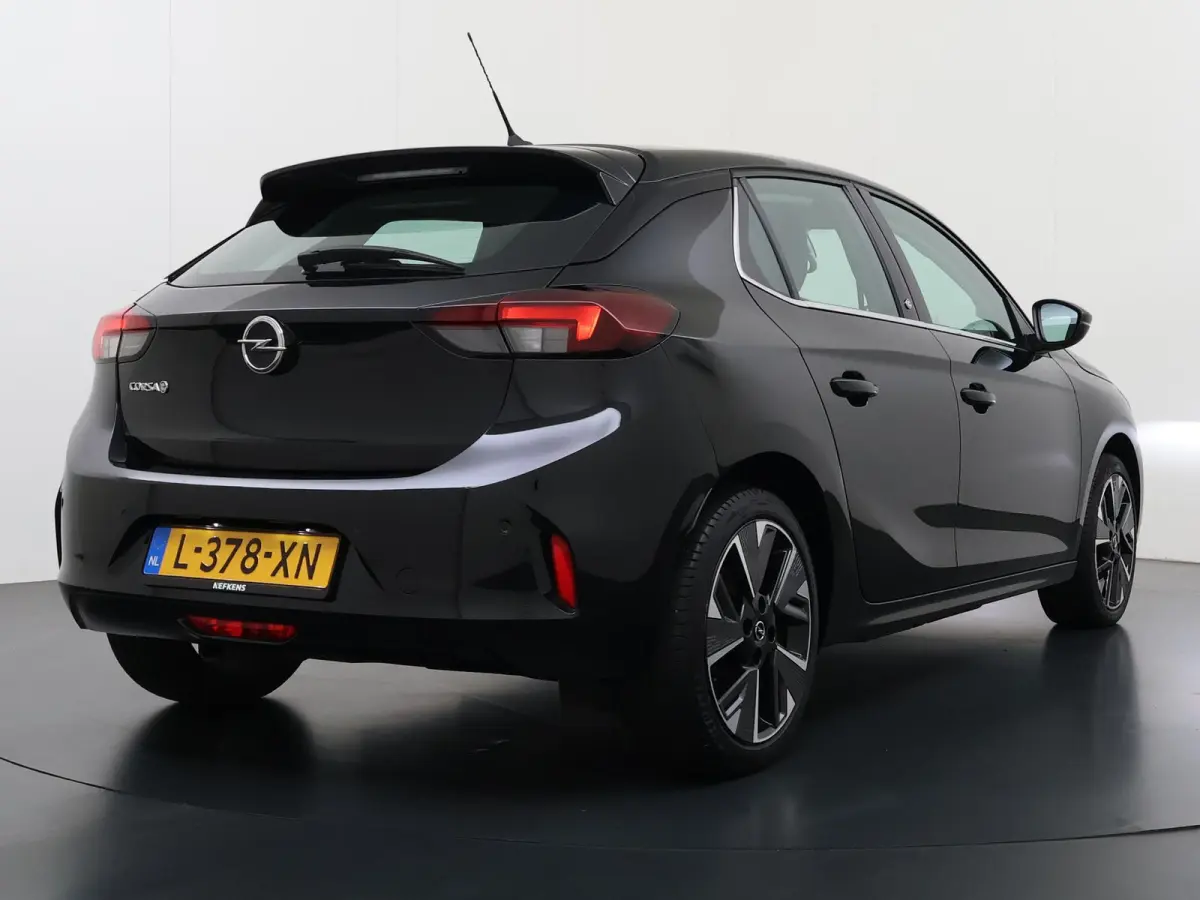 Elegance 50kWh | 1ste eigenaar | ACCU 90% | Winterpakket | 17"LMV | Parkeersensoren | AppleCarPlay/Android | AUTOMAAT