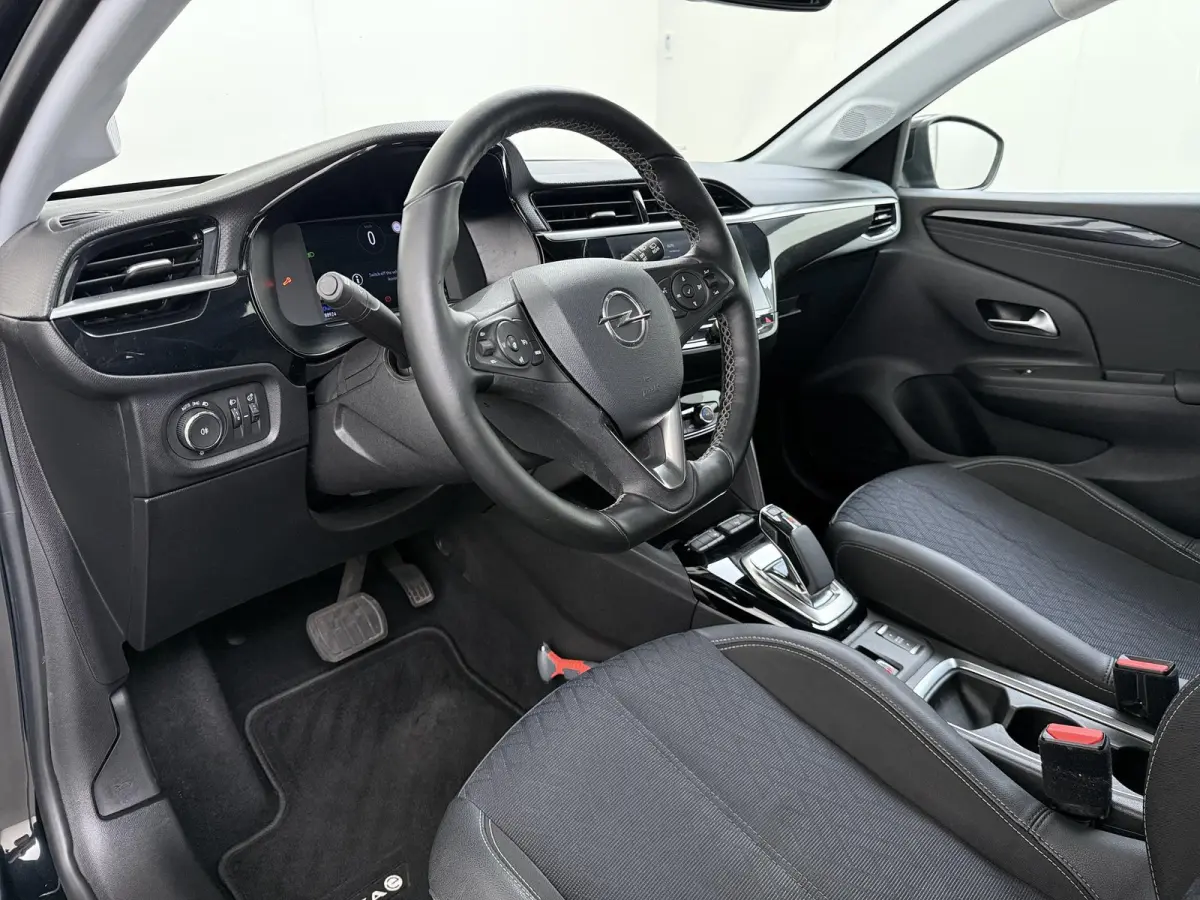 Elegance 50kWh | 1ste eigenaar | ACCU 90% | Winterpakket | 17"LMV | Parkeersensoren | AppleCarPlay/Android | AUTOMAAT