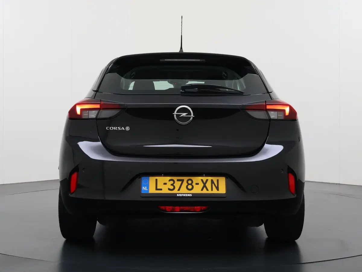 Elegance 50kWh | 1ste eigenaar | ACCU 90% | Winterpakket | 17"LMV | Parkeersensoren | AppleCarPlay/Android | AUTOMAAT