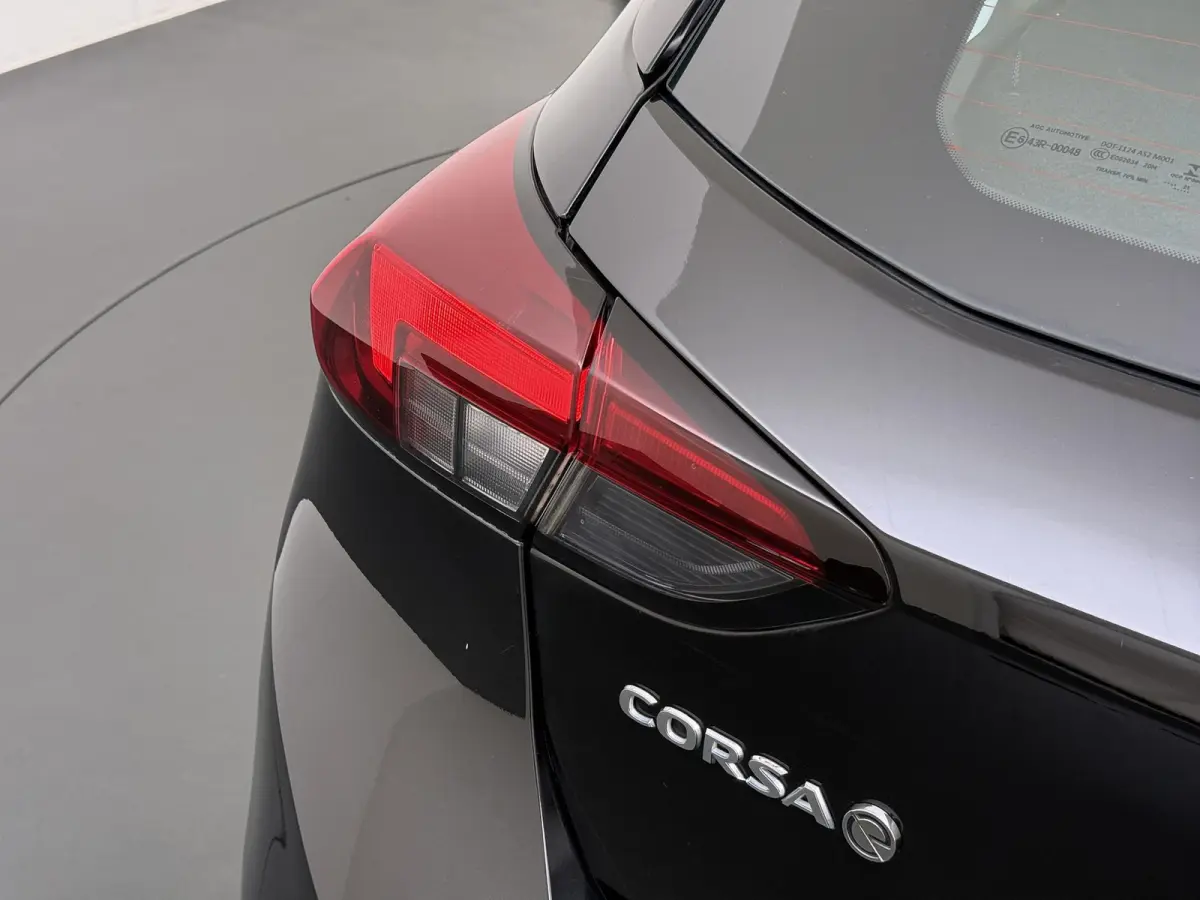Elegance 50kWh | 1ste eigenaar | ACCU 90% | Winterpakket | 17"LMV | Parkeersensoren | AppleCarPlay/Android | AUTOMAAT