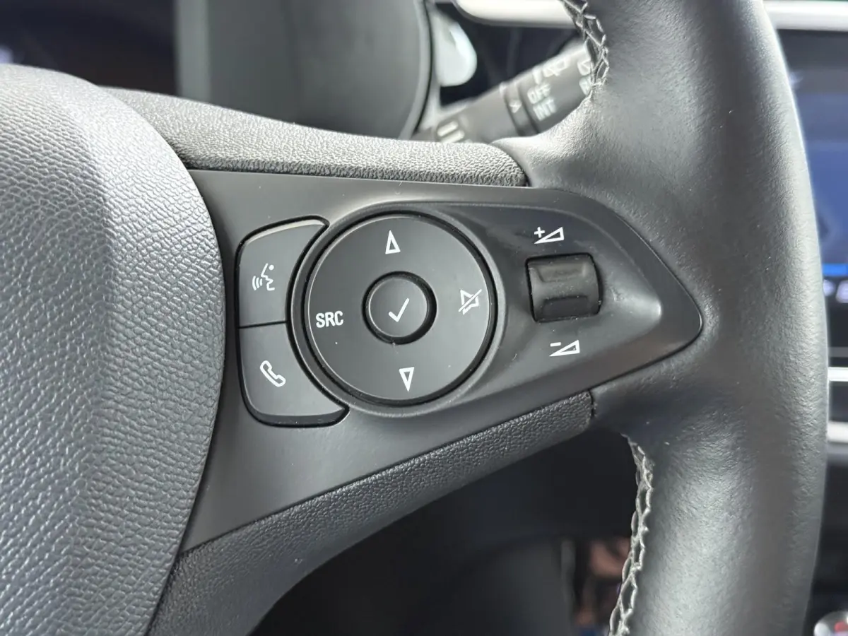 Elegance 50kWh | 1ste eigenaar | ACCU 90% | Winterpakket | 17"LMV | Parkeersensoren | AppleCarPlay/Android | AUTOMAAT