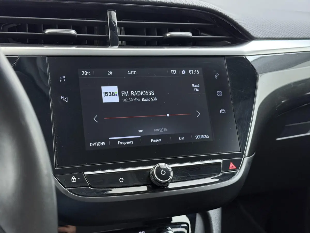 Elegance 50kWh | 1ste eigenaar | ACCU 90% | Winterpakket | 17"LMV | Parkeersensoren | AppleCarPlay/Android | AUTOMAAT