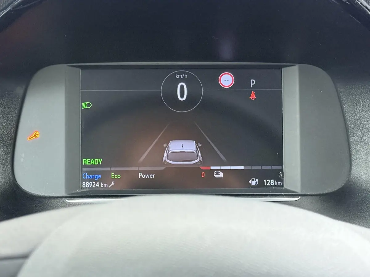Elegance 50kWh | 1ste eigenaar | ACCU 90% | Winterpakket | 17"LMV | Parkeersensoren | AppleCarPlay/Android | AUTOMAAT