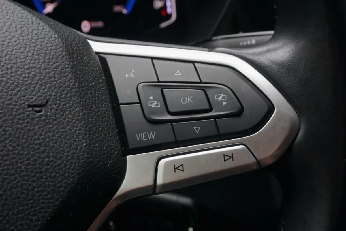 1.0 TSI R-Line Navi/App-Connect/Trekhaak!