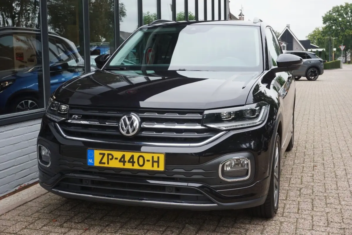 1.0 TSI R-Line Navi/App-Connect/Trekhaak!