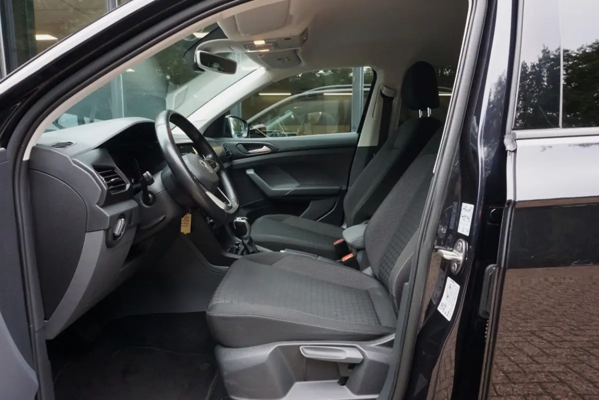 1.0 TSI R-Line Navi/App-Connect/Trekhaak!