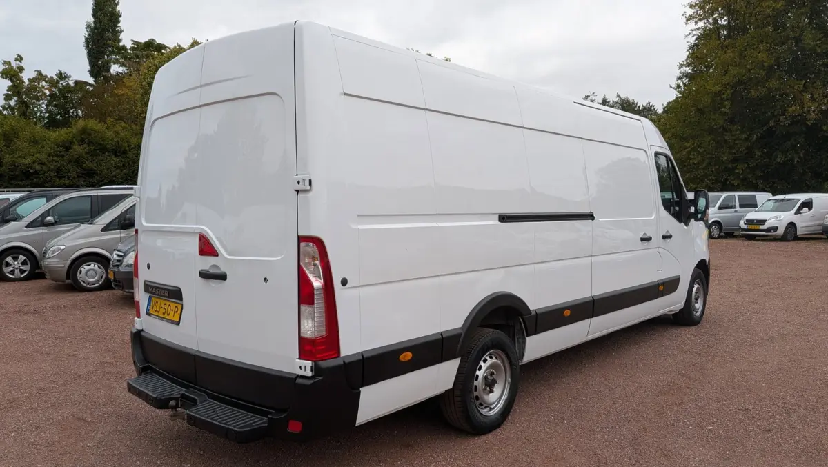 T35 2.3 dCi 165 L4H2 EL Energy Comfort