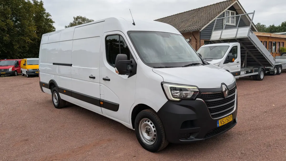 T35 2.3 dCi 165 L4H2 EL Energy Comfort