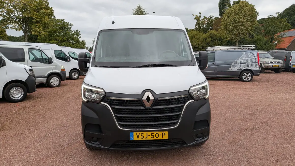 T35 2.3 dCi 165 L4H2 EL Energy Comfort