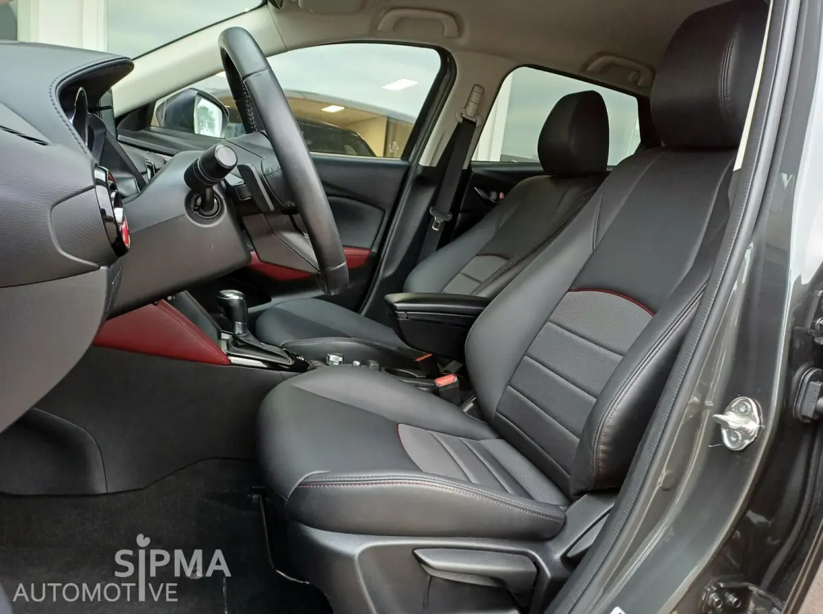 2.0 SkyActiv-G 120 GT-Luxury