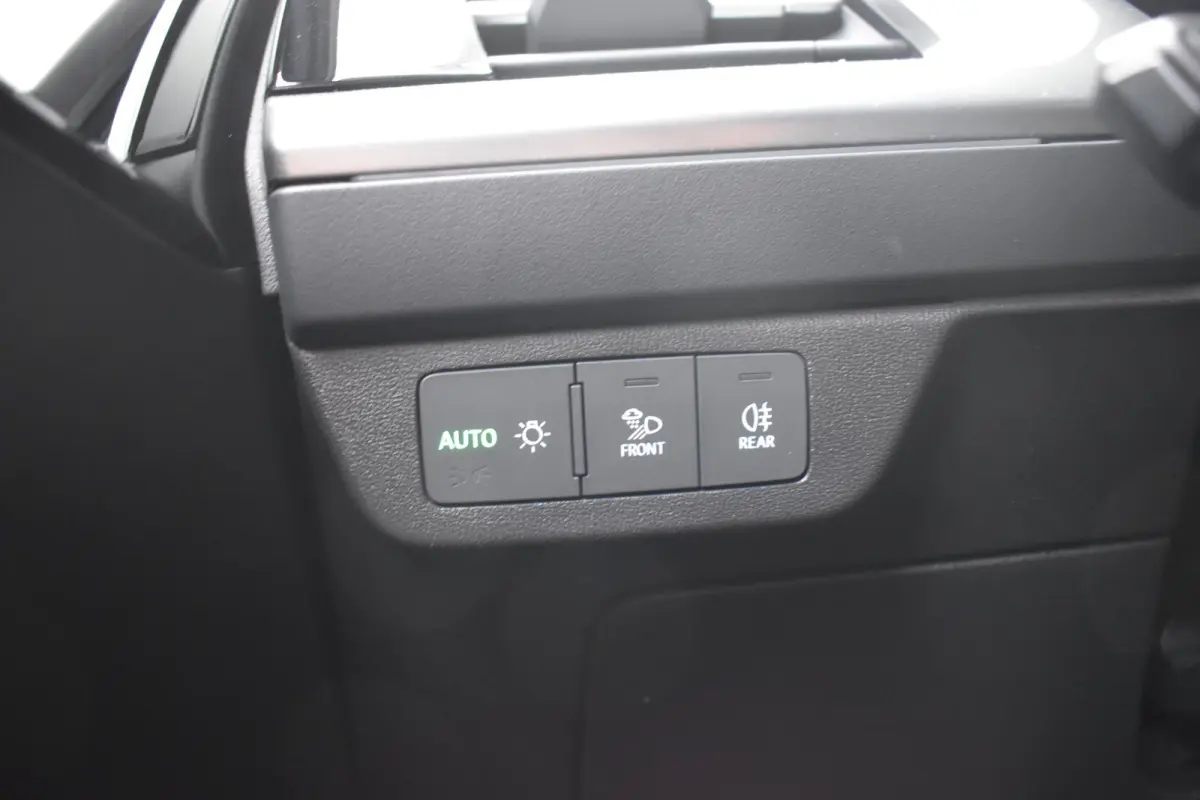 40 Launch edition Advanced 77 kWh MATRIX LED