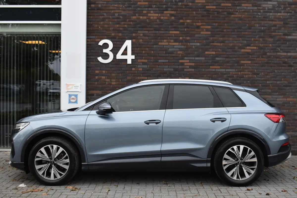 40 Launch edition Advanced 77 kWh MATRIX LED