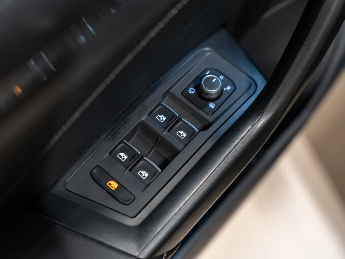 1.5 TSI 150PK Style Business, Facelift, Virtual Cockpit, IQ Led, Apple Carplay, ACC, Keyless, Cam, Voll Onderhoud