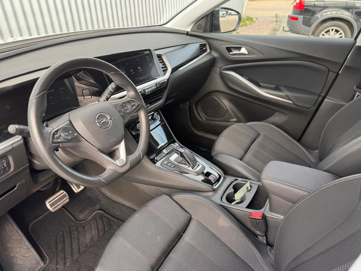 1.2 Turbo GS Line | Trekhaak | Afwijkende dakkleur | Apple Carplay/Android Auto|telefoonintegratie premium | Bluetooth telefoonvoorbereiding