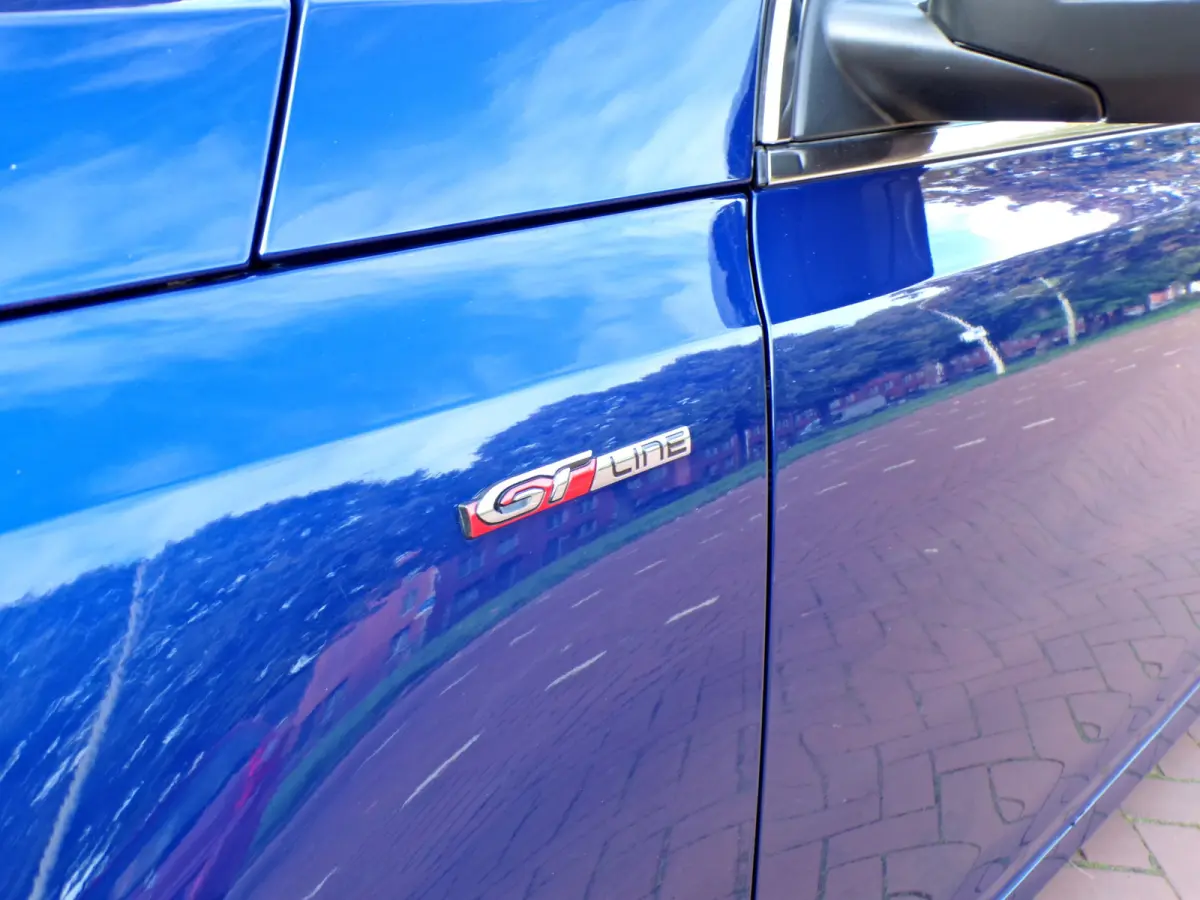 1.2 PureTech GT-line 2E EIG GEHEEL PEUGEOT DEALER ONDERHOUDEN...
