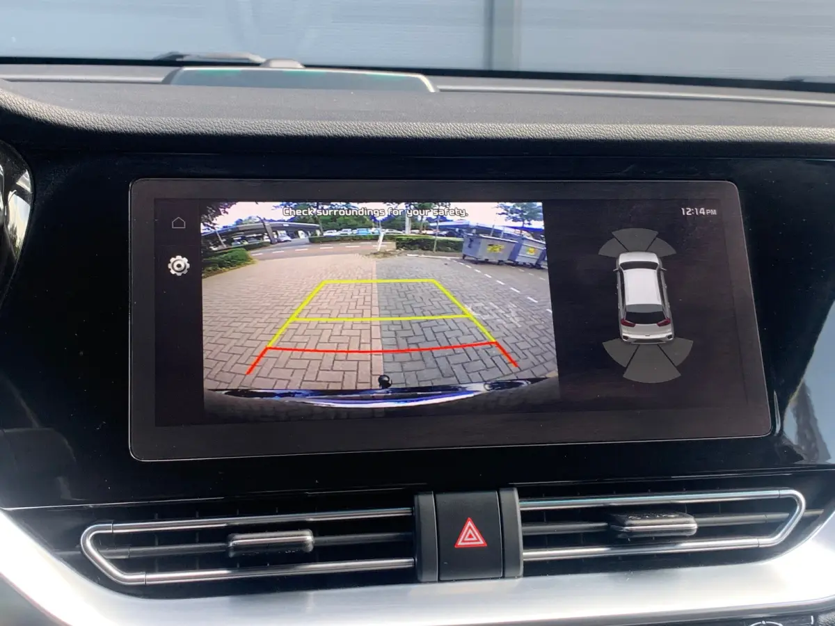 DynamicPlusLine 64 kWh / Trekhaak / Dealer onderhouden / Apple carplay / Android auto / Navigatie / Achteruitrijcamera / Stoelverwarming / Cruise control /