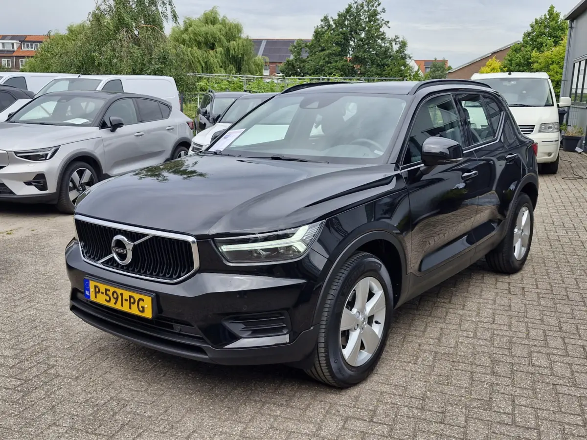 T2 Momentum | Camera | Lane keeping Aid | Apple carplay