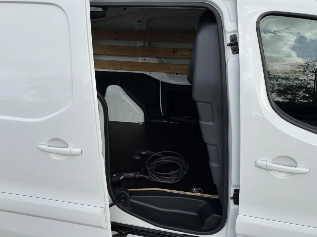 bestel Electric L1 Premium