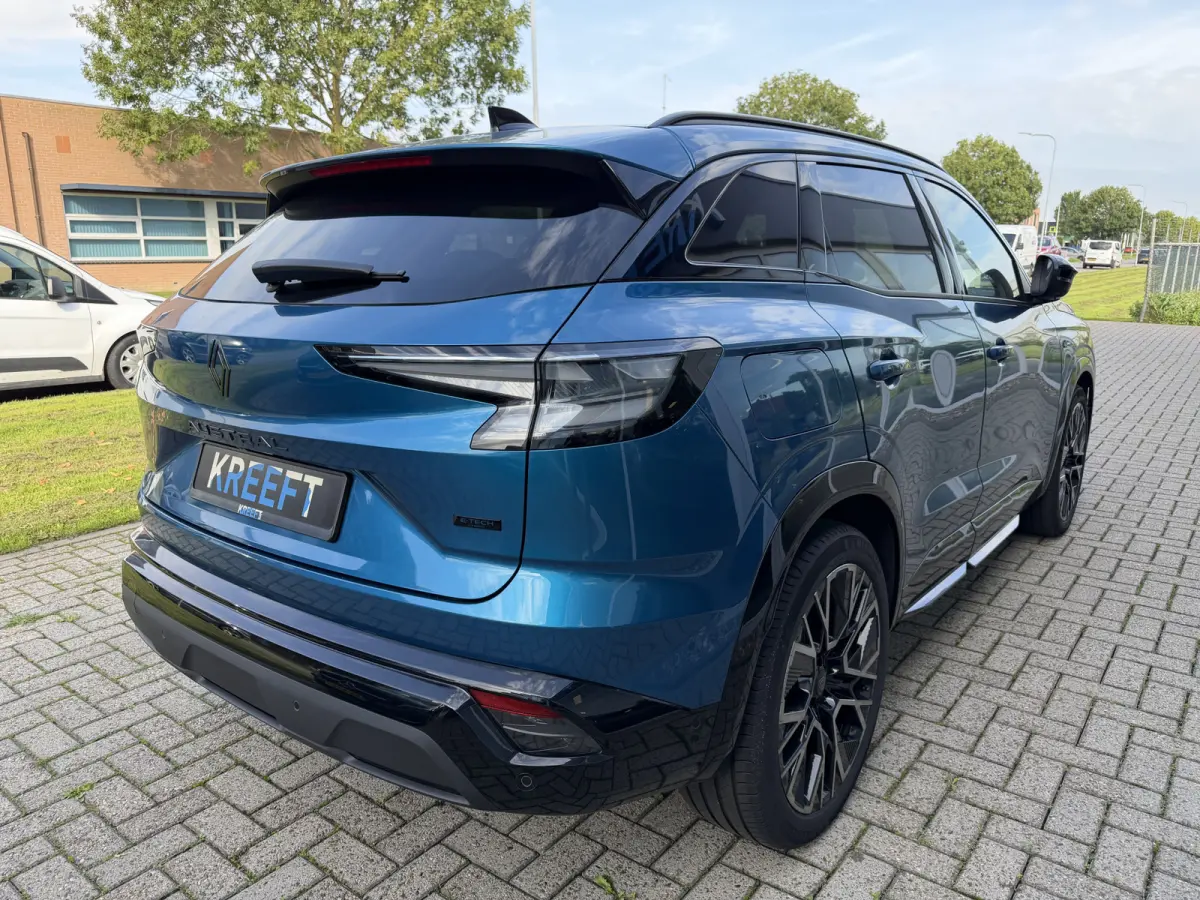 1.2 E-Tech full hybrid 200 esprit Alpine Blauw!