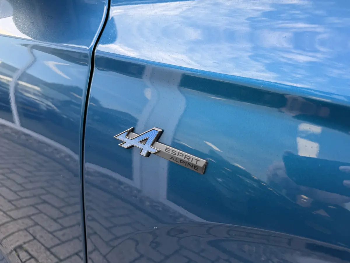 1.2 E-Tech full hybrid 200 esprit Alpine Blauw!