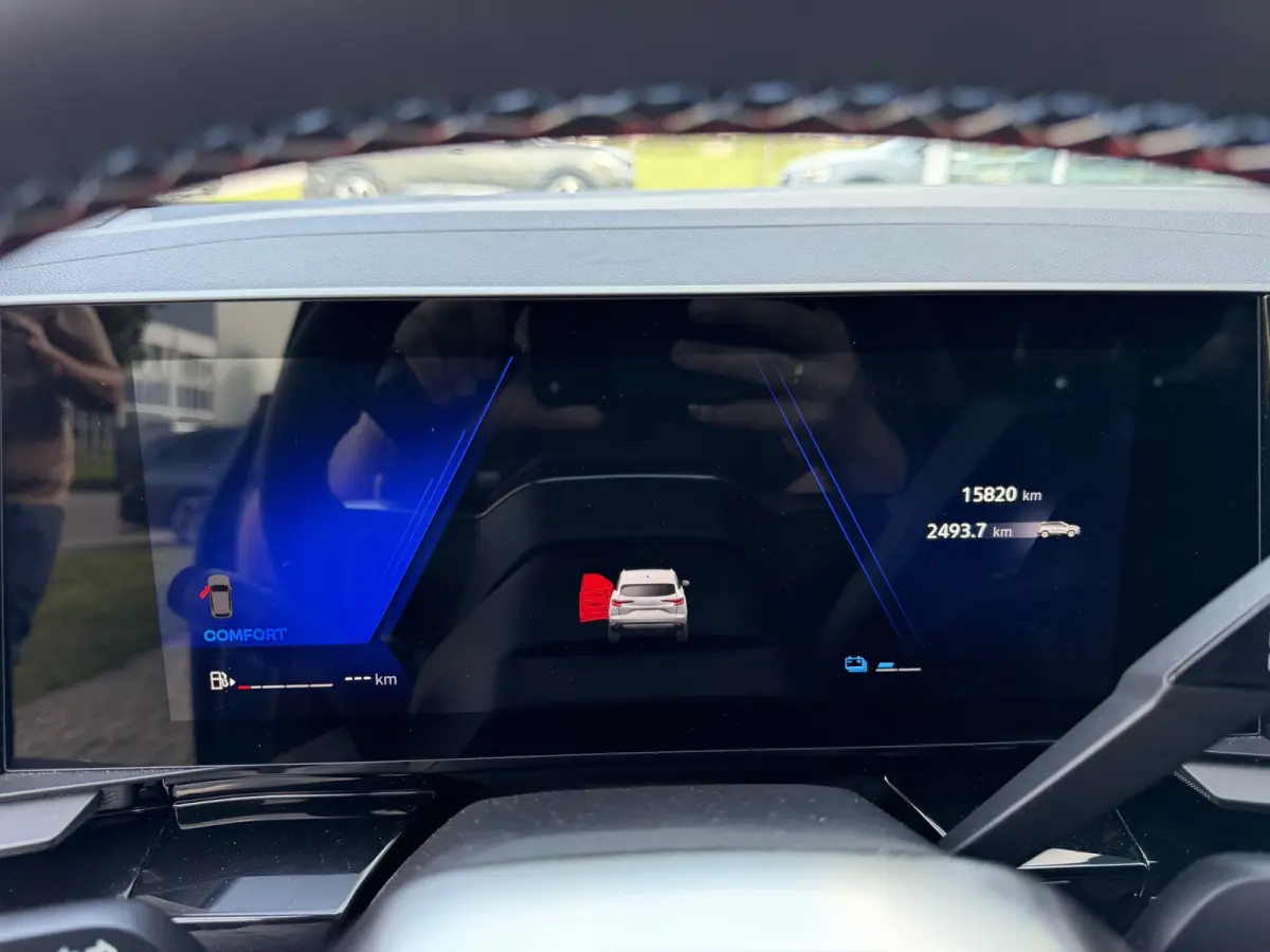 1.2 E-Tech full hybrid 200 esprit Alpine Blauw!