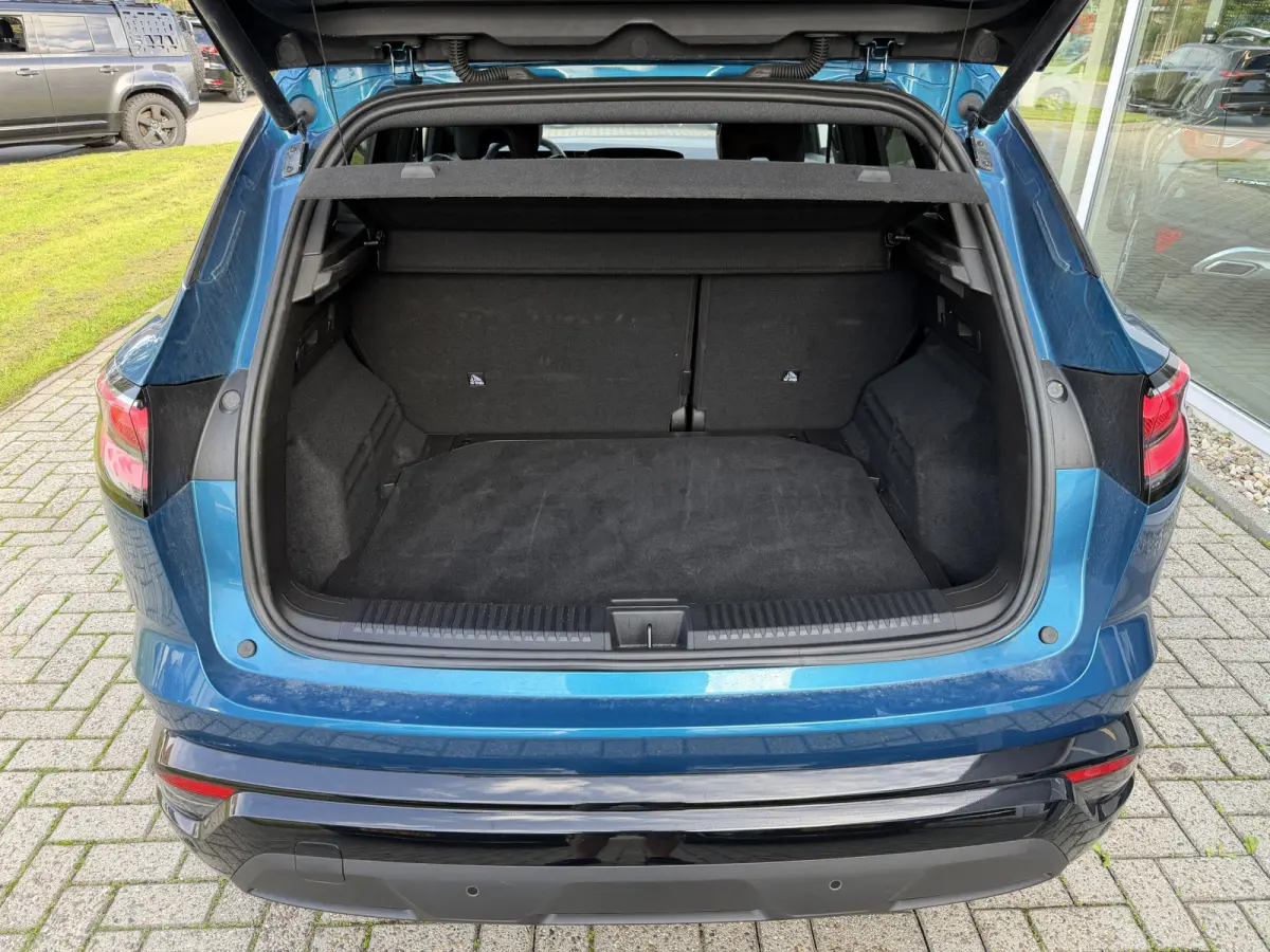 1.2 E-Tech full hybrid 200 esprit Alpine Blauw!