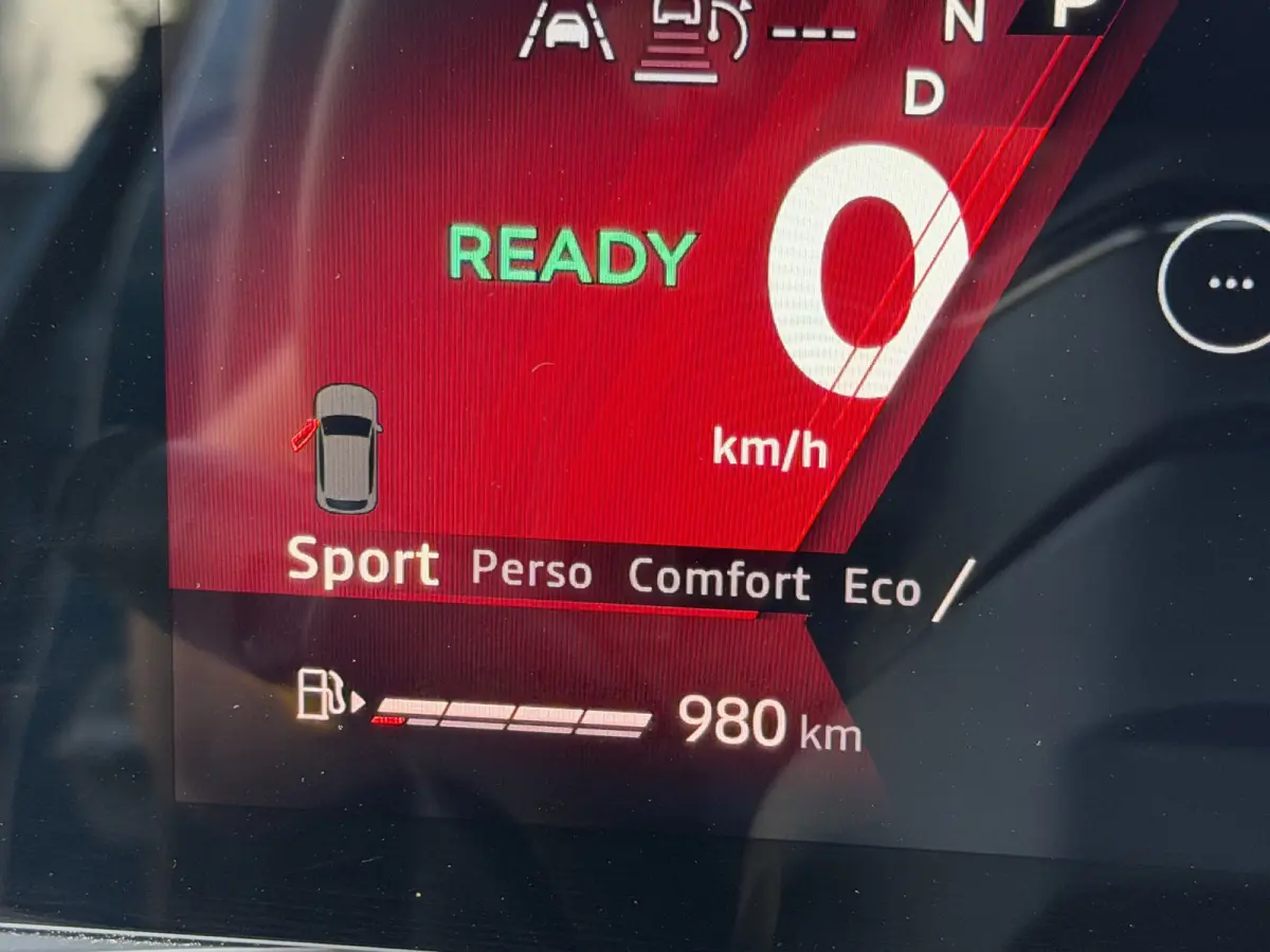 1.2 E-Tech full hybrid 200 esprit Alpine Blauw!