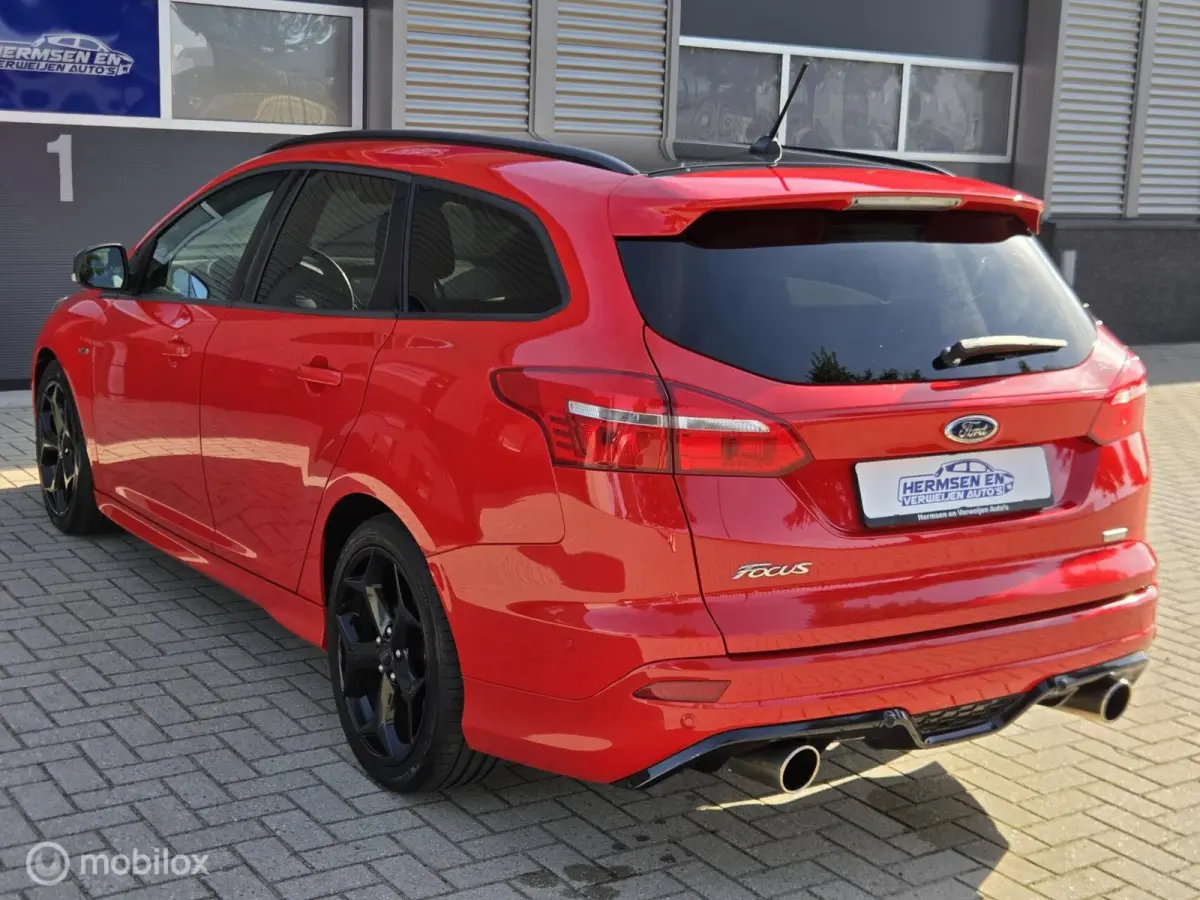 1.5 Red Edition ST-line